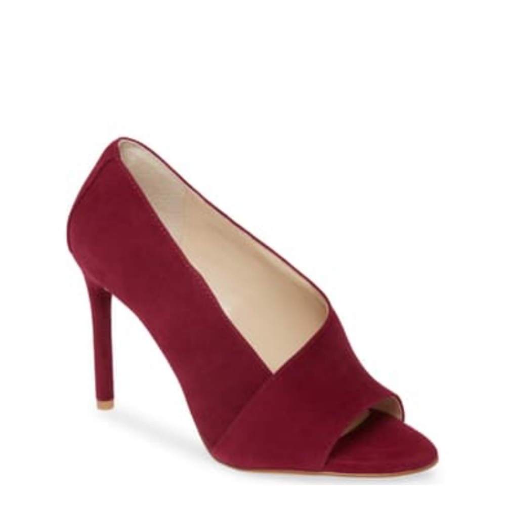 Vince Camuto Rallien Ribbon Red True Suede Heels 9